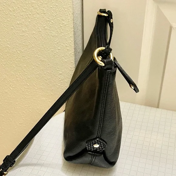 Authentic Coach Ashley crossbody bag - Picture 5 of 10